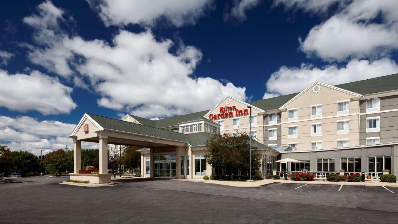 Hilton Garden Inn Мерилвил Екстериор снимка