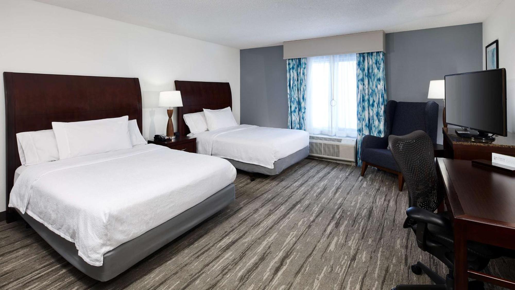 Hilton Garden Inn Мерилвил Екстериор снимка