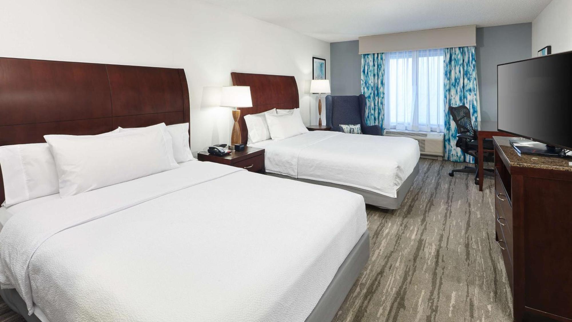 Hilton Garden Inn Мерилвил Екстериор снимка